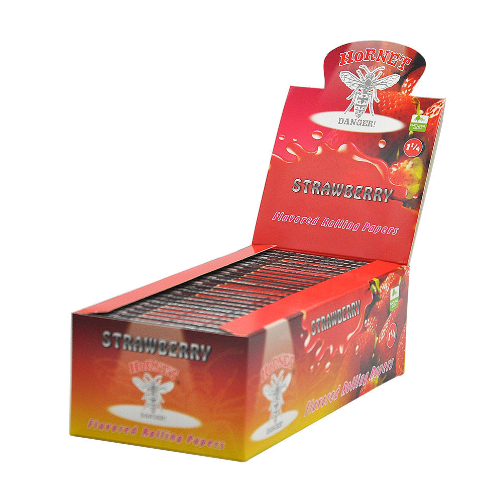 Hornet Strawberry Flavored Rolling Papers Box and Booklets — Buy in Nairobi Kenya | Royal Mist